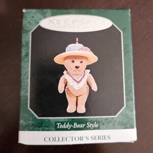 Vintage TEDDY BEAR STYLE - 1998 Hallmark Keepsake Miniature Christmas Ornament